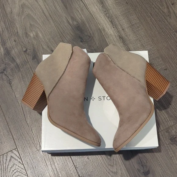 SUN and Stone Boots Suede Heeled Zipper Closure GRACEYYF Design - Picture 7 of 8